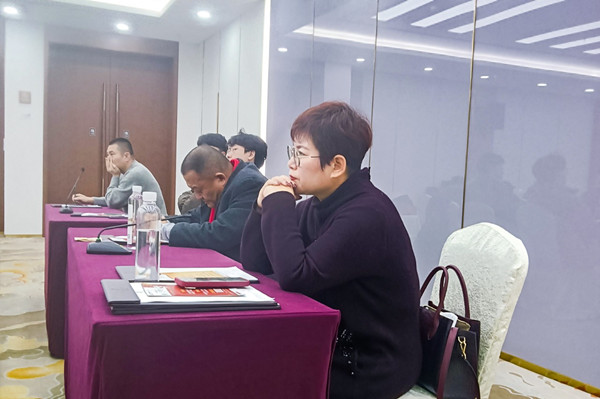 無錫市社區(qū)商會——勤新商會攜手正睿咨詢集團(tuán)為企業(yè)家賦能充電！