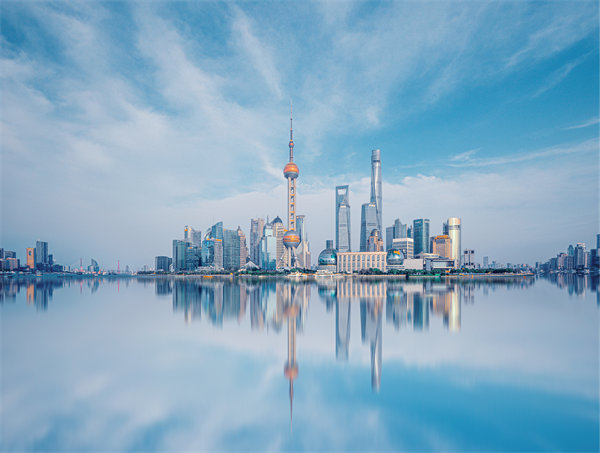 集團(tuán)管控引領(lǐng)企業(yè)轉(zhuǎn)型升級(jí)，實(shí)現(xiàn)可持續(xù)發(fā)展目標(biāo)