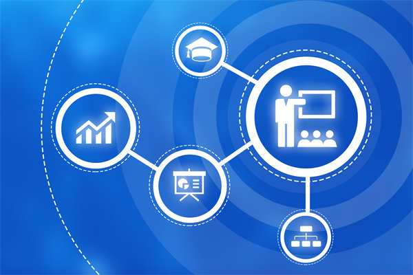 在制定年度經(jīng)營計劃時，如何平衡創(chuàng)新與穩(wěn)健？