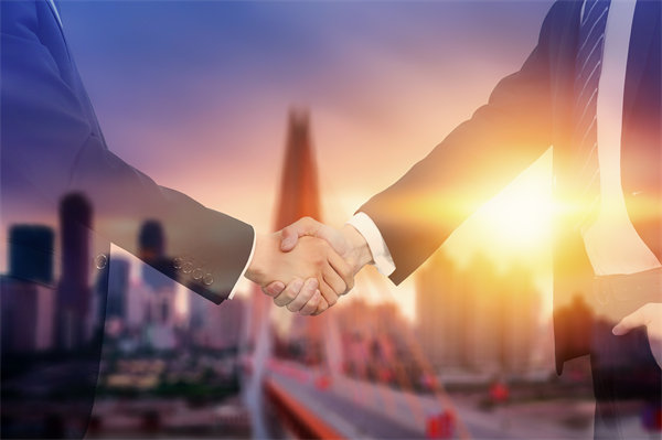 如何利用精益供應(yīng)鏈策略增強(qiáng)企業(yè)的抗風(fēng)險(xiǎn)能力？