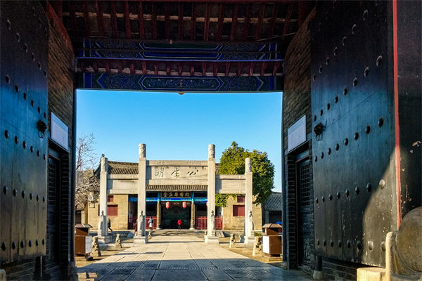 市場競爭激烈，企業發展陷入瓶頸，許昌戰略咨詢公司如何破局？