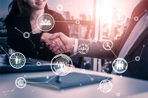 高鐵無(wú)座票與二等座同價(jià)引熱議，人力資源怎么看？