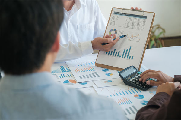 預(yù)算調(diào)整機(jī)制看似靈活，應(yīng)對(duì)市場(chǎng)變化為何仍顯滯后？