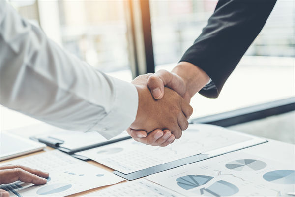 績效成了壓力來源，如何才能轉為員工的動力引擎？